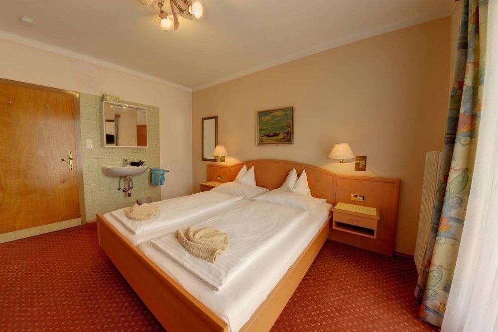 บีแอนด์บี เฮาส์ โกลเคอร์ Bed & Breakfast เซโบเดิน ภายนอก รูปภาพ